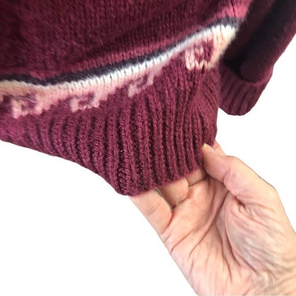 Women's Burgundy Patterned Cardigan - Picture 7 of 11